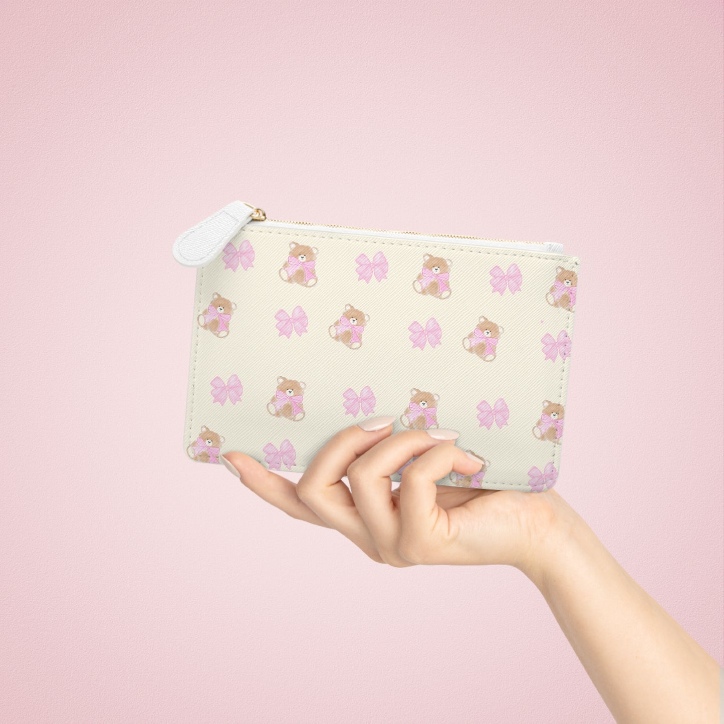 BEIGE TEDDY BOW LEATHER POUCH