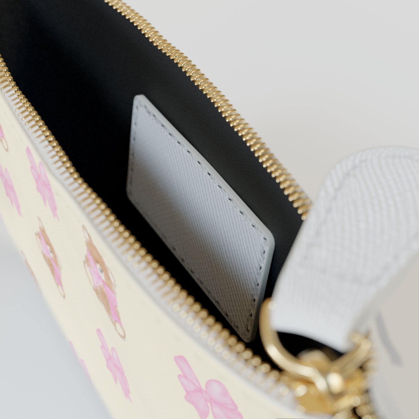 BEIGE TEDDY BOW LEATHER POUCH