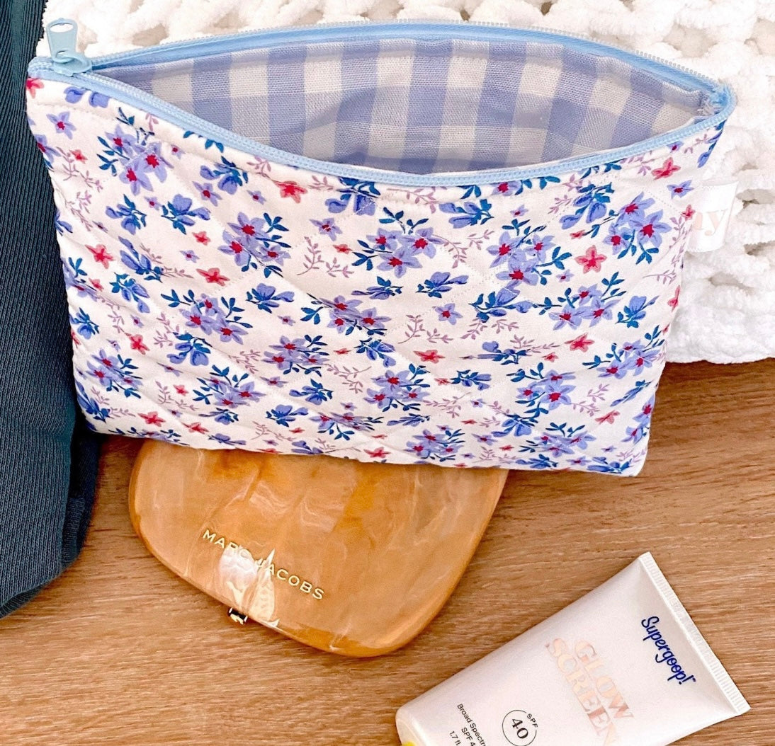 BLUE LILY FLAT POUCH