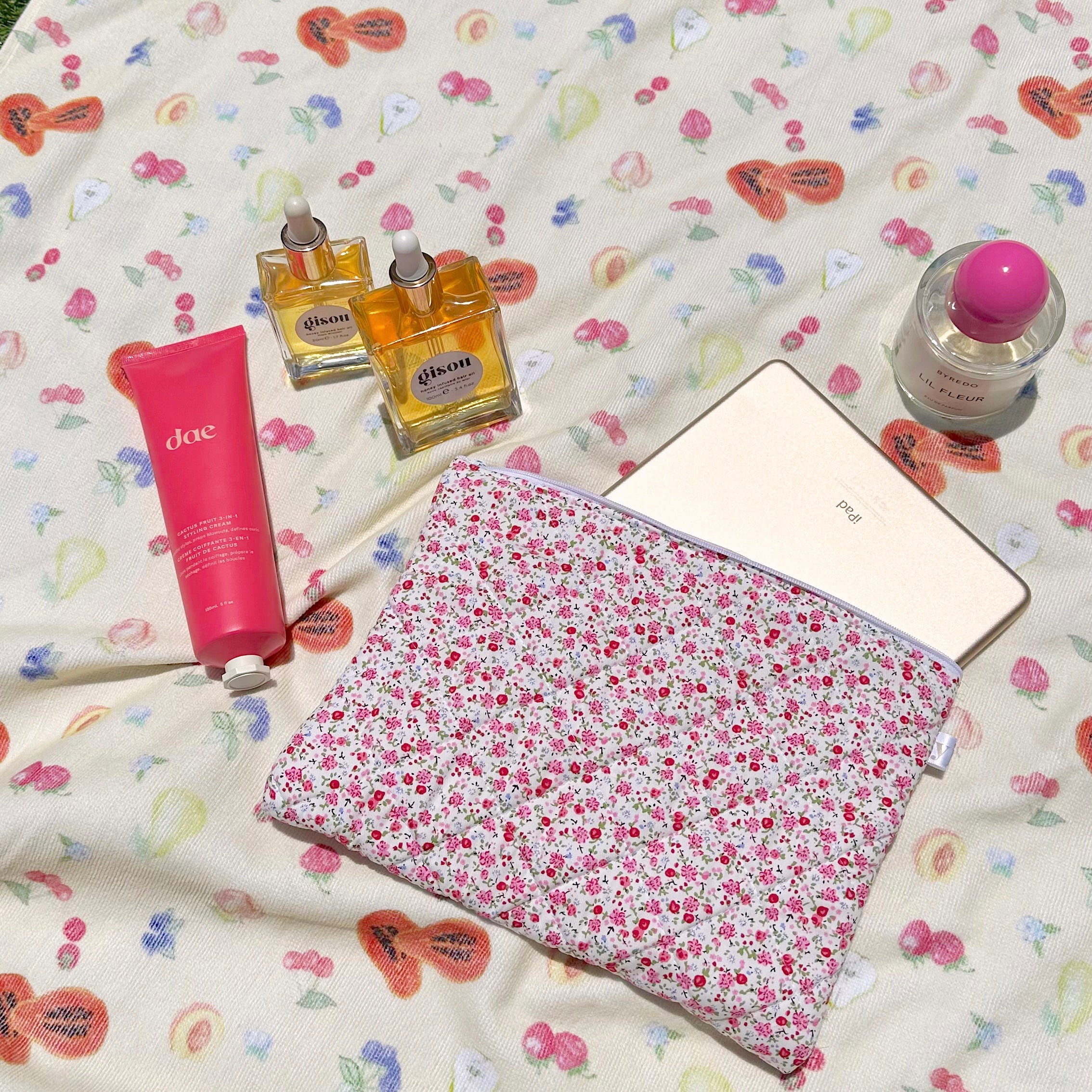 RED MINIMALIST IPAD SLEEVE-AYJAY