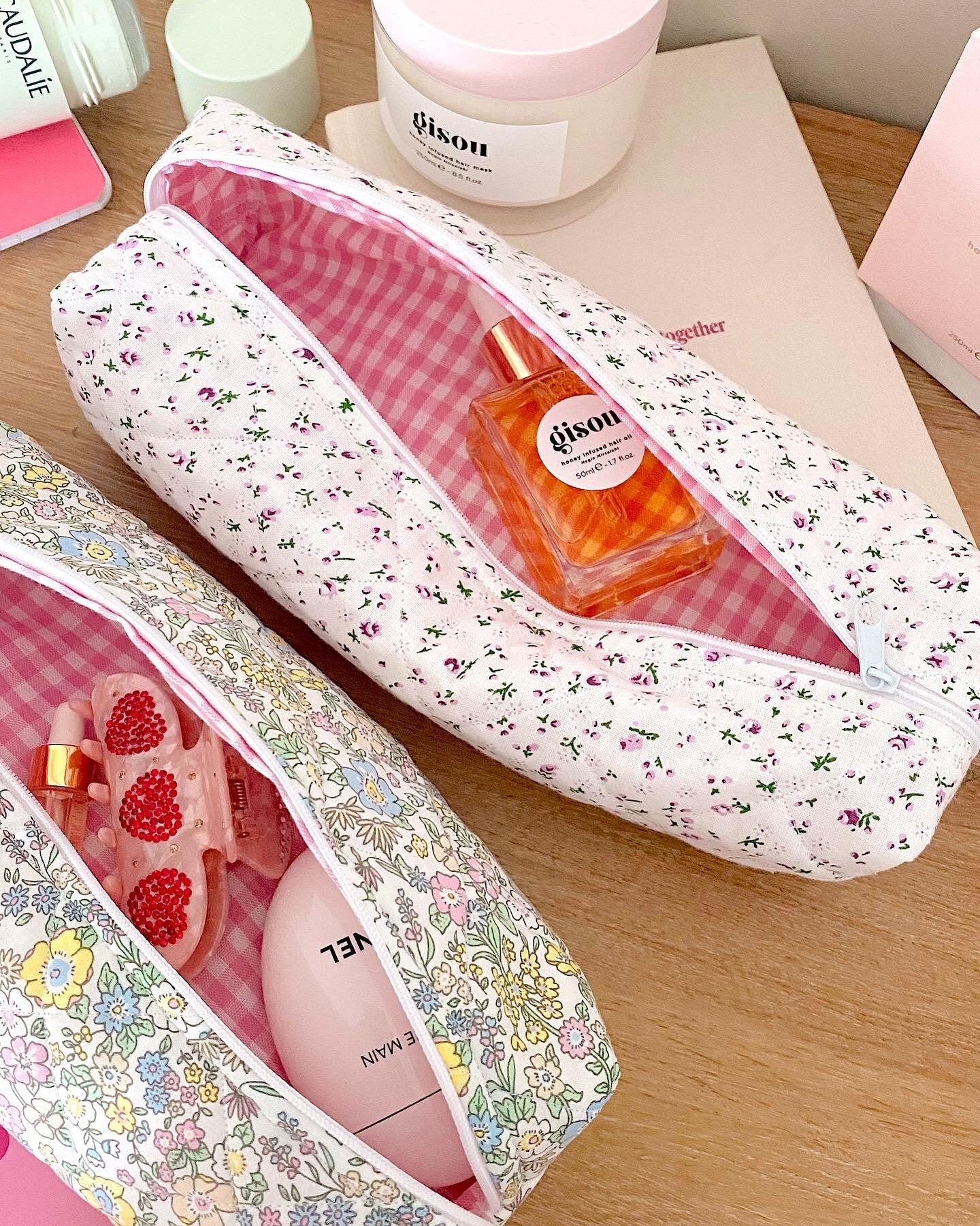 PASTEL FLORAL PENCIL CASE-AYJAY