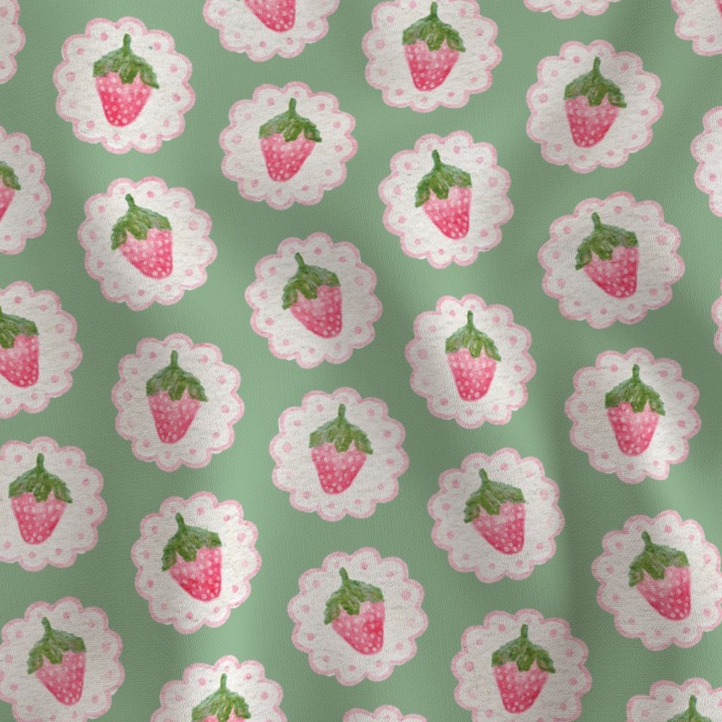GREEN STRAWBERRIES
