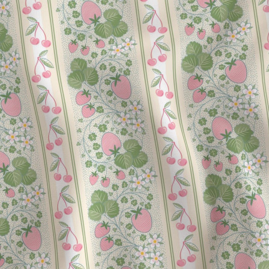 VINTAGE STRAWBERRY FIELDS
