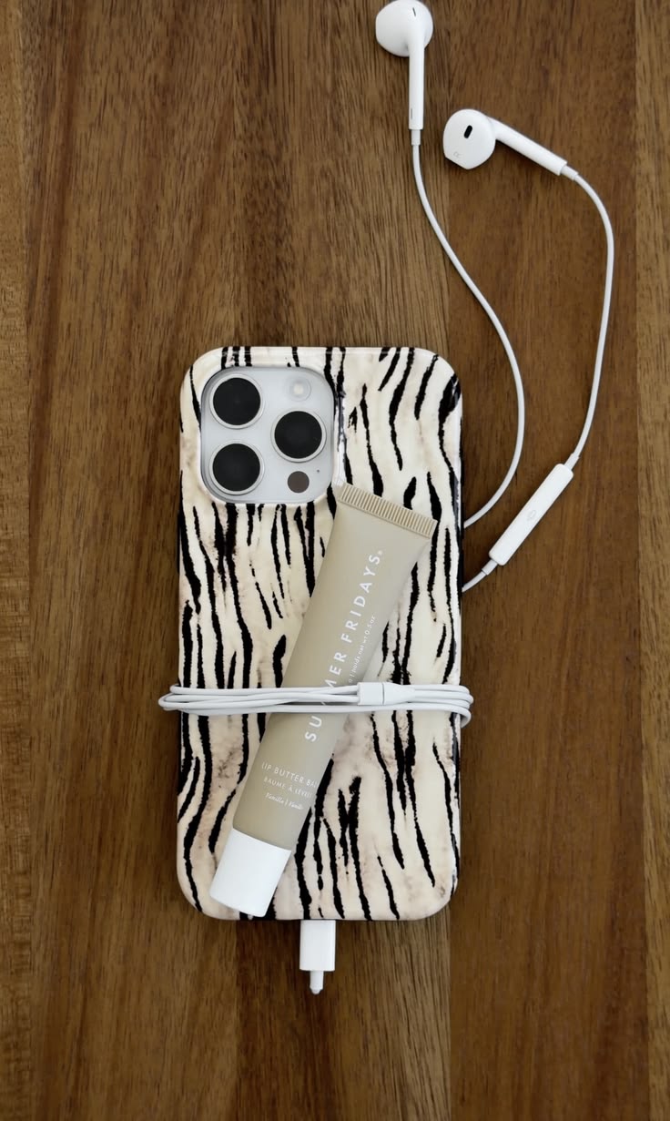 VANILLA ZEBRA PHONE CASE