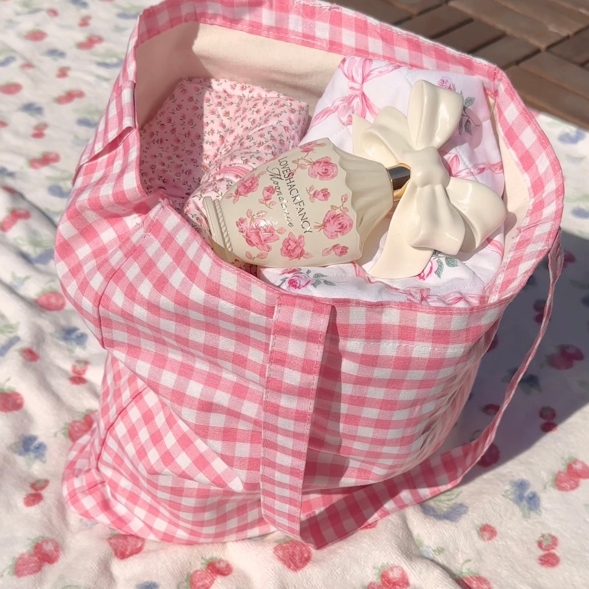 LARGE PINK GINGHAM TOTEBAG