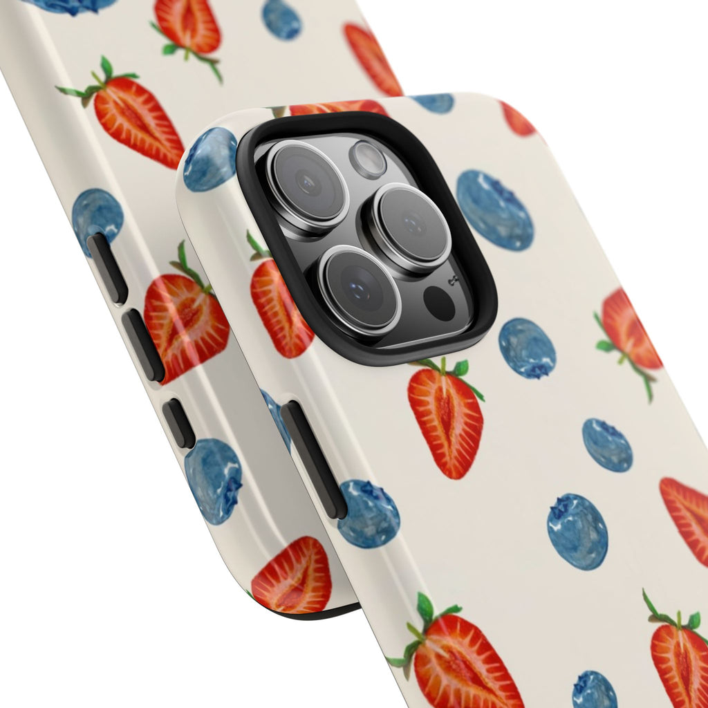 WILD BERRIES PHONE CASE