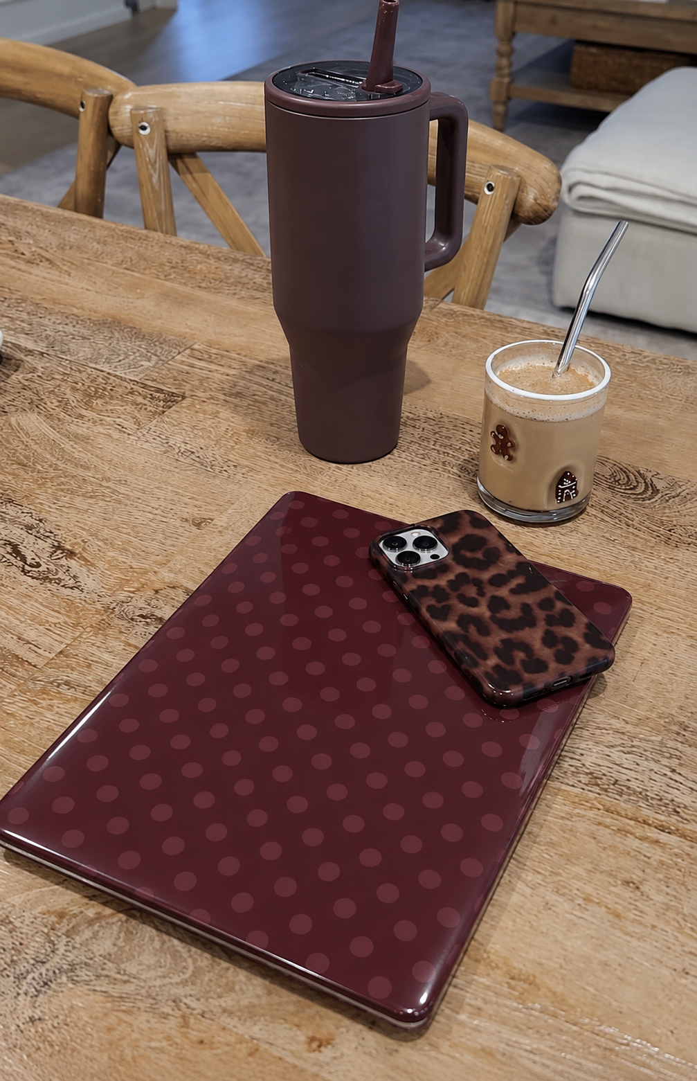 PLUM POLKA DOTS HARD SHELL MACBOOK COVERS