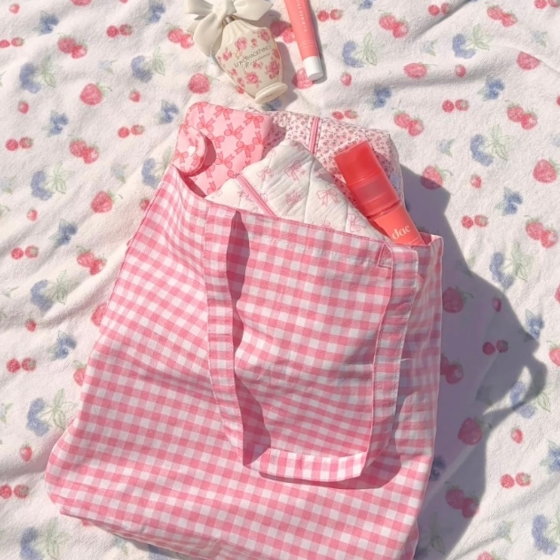 LARGE PINK GINGHAM TOTEBAG