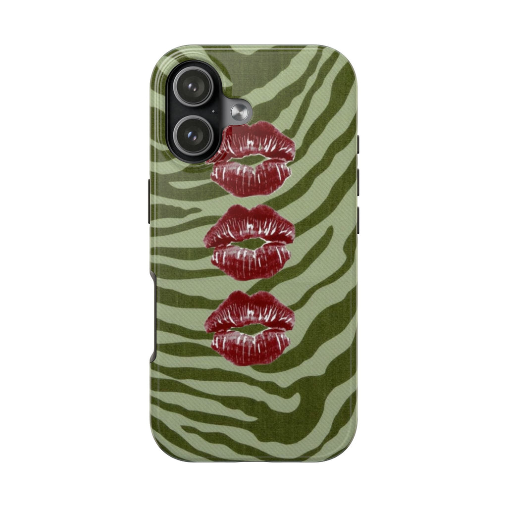 GREEN LEOPARD KISS PHONE CASE