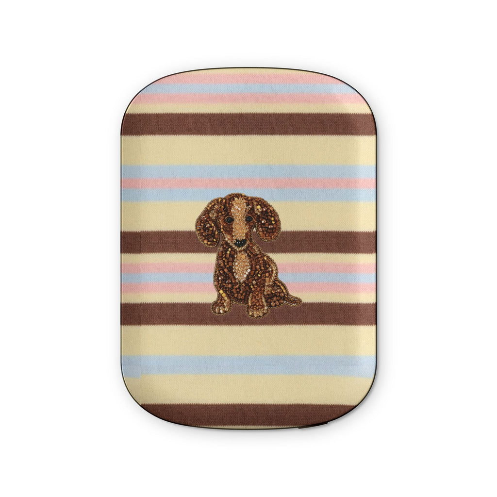 BUTTERSCOTCH STRIPES DACHSHUND PUPPY PORTABLE MAGSAFE CHARGER BATTERY PACK