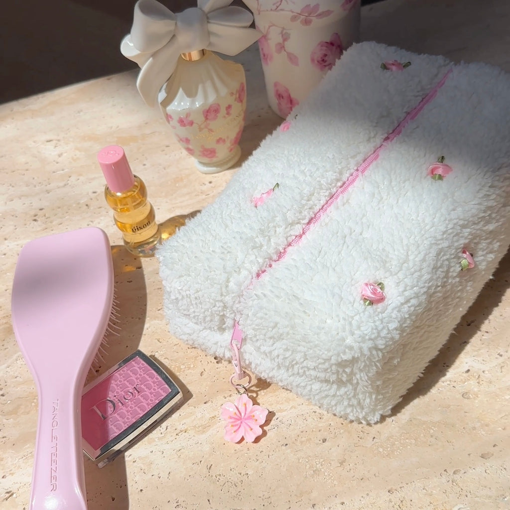 LIMITED EDITION CREAM ROSEBUDS MAKEUP BAG