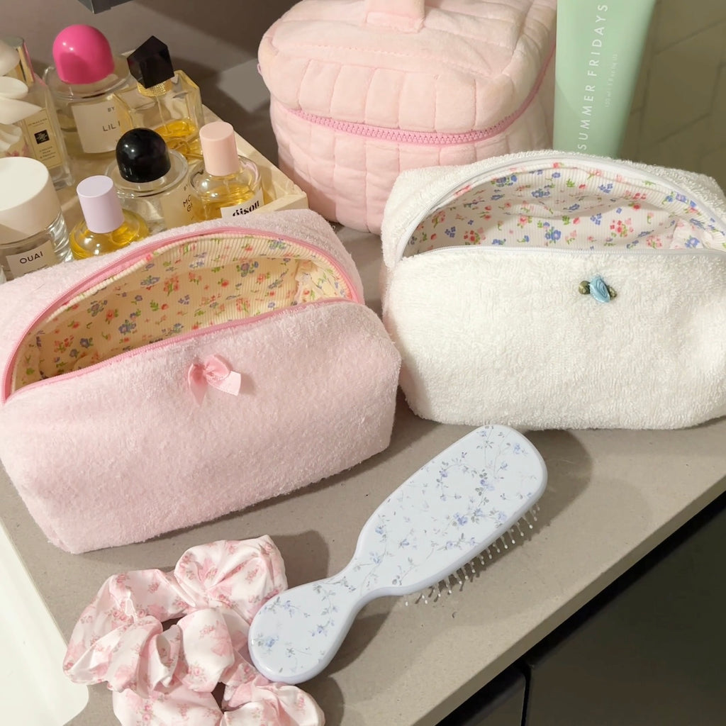 WHITE TEDDY VINTAGE WHITE FLORAL