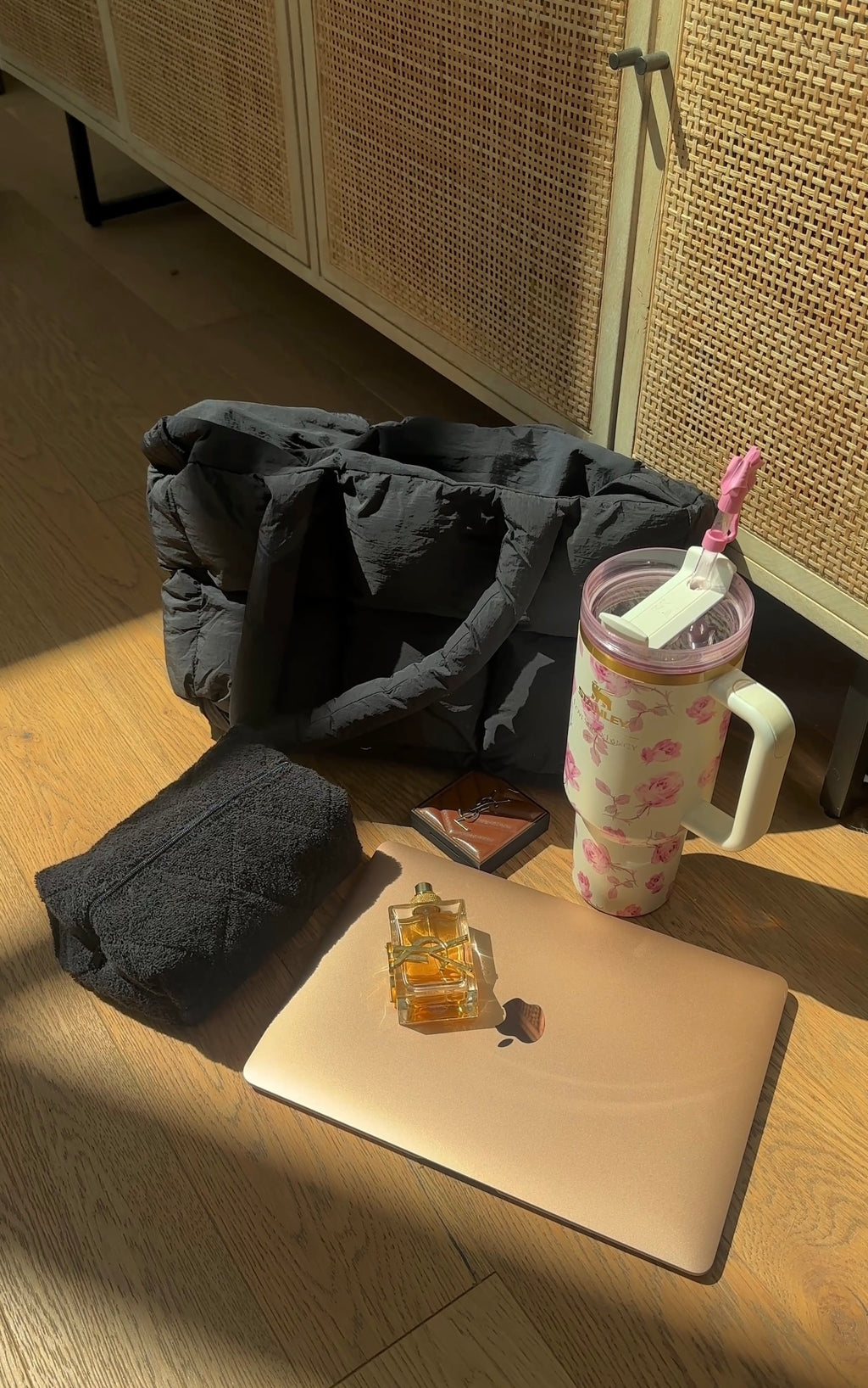 BLACK TEDDY MAKEUP BAG