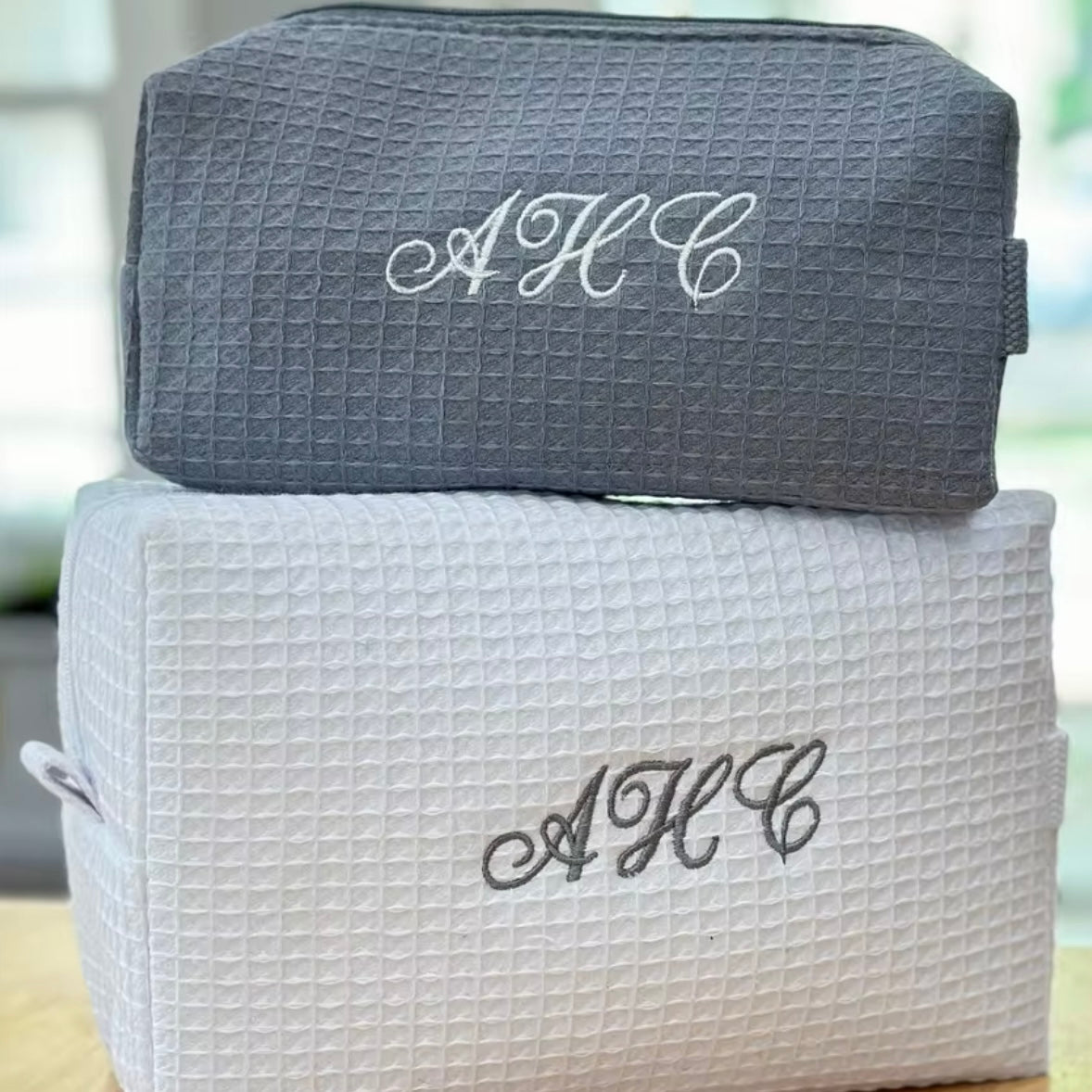 GREY WAFFLE KNIT WHITE PERSONALIZED INITALS BAG
