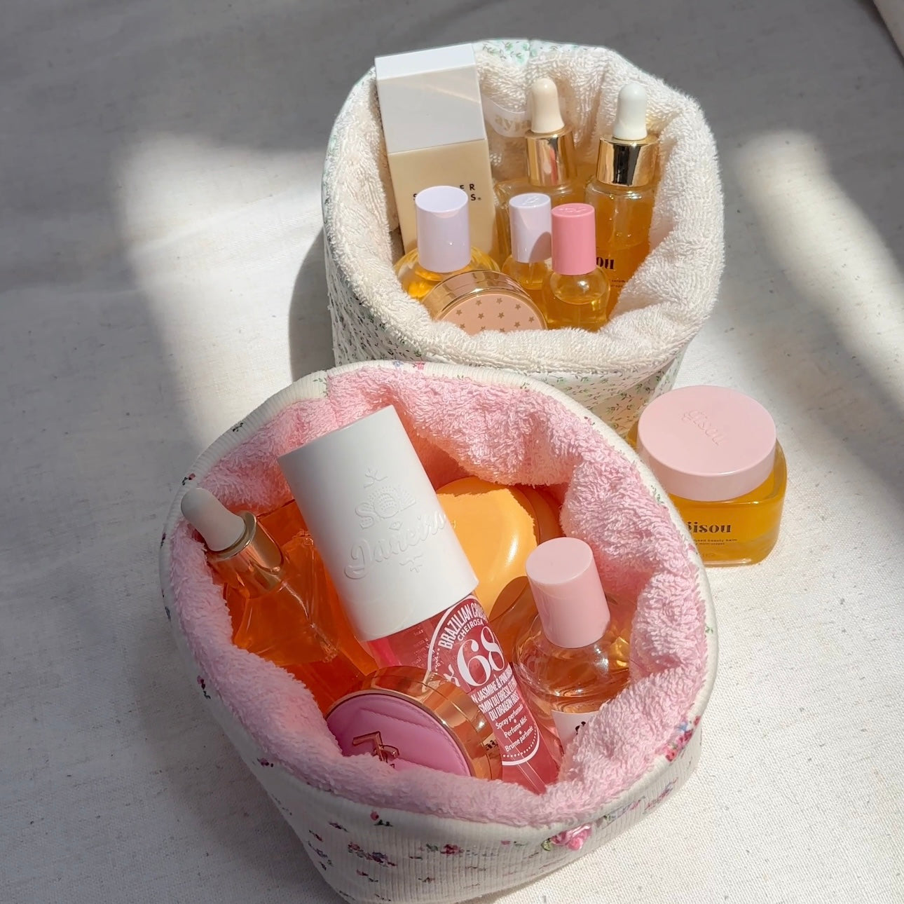 VINTAGE BEIGE FLORAL ORGANIZER