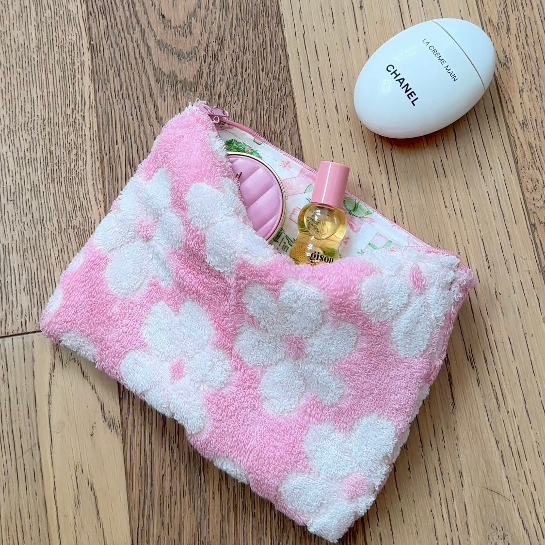 VINTAGE PINK DAISIES TEDDY FLAT POUCH