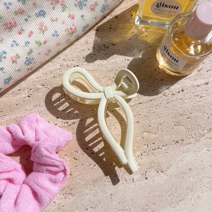OFF-WHITE BOW HAIR CLIP-AYJAY