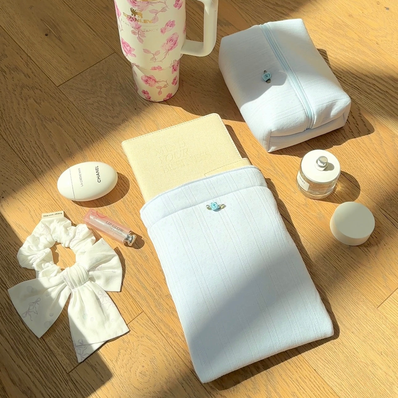 BLUE LACE KNIT KINDLE BOOKSLEEVE