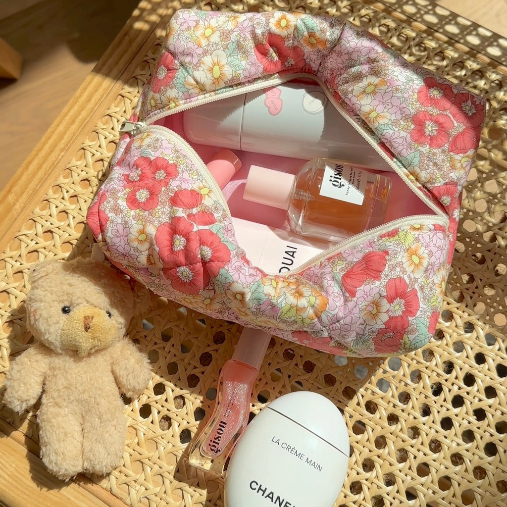 RED WATERLILY FLORAL MAKEUP BAG