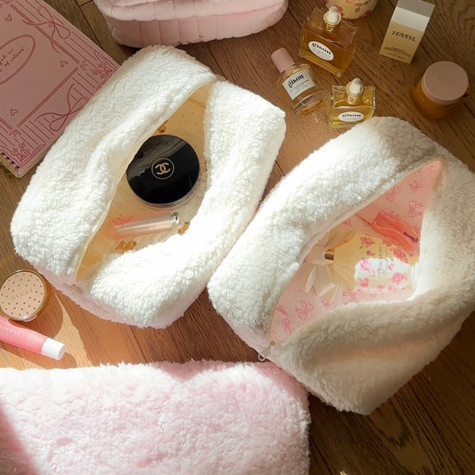 CREAM SOFT TEDDY BOW COQUETTE MAKEUP BAG