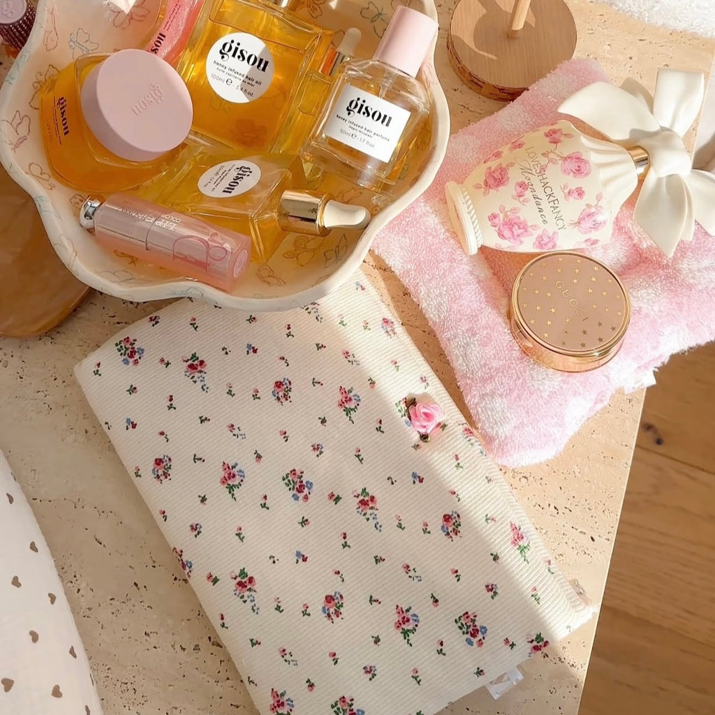 VINTAGE BEIGE FLORAL