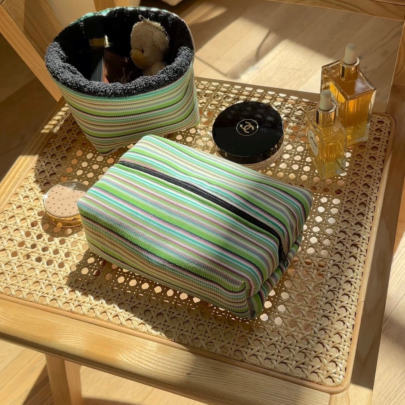 GREEN STRIPES MAKEUP BAG