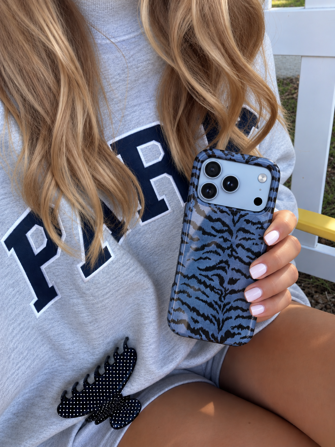 GLACIER BLUE ZEBRA PHONE CASE