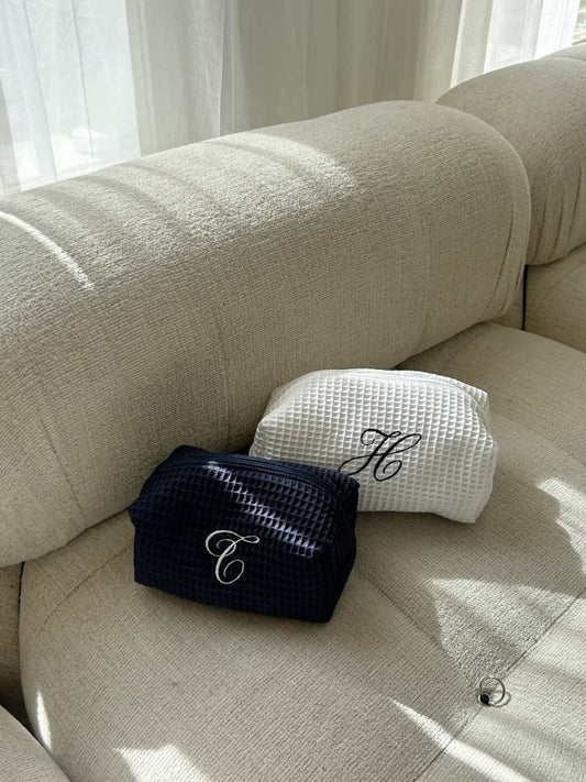 NAVY WAFFLE KNIT MONOGRAM LETTER BAG
