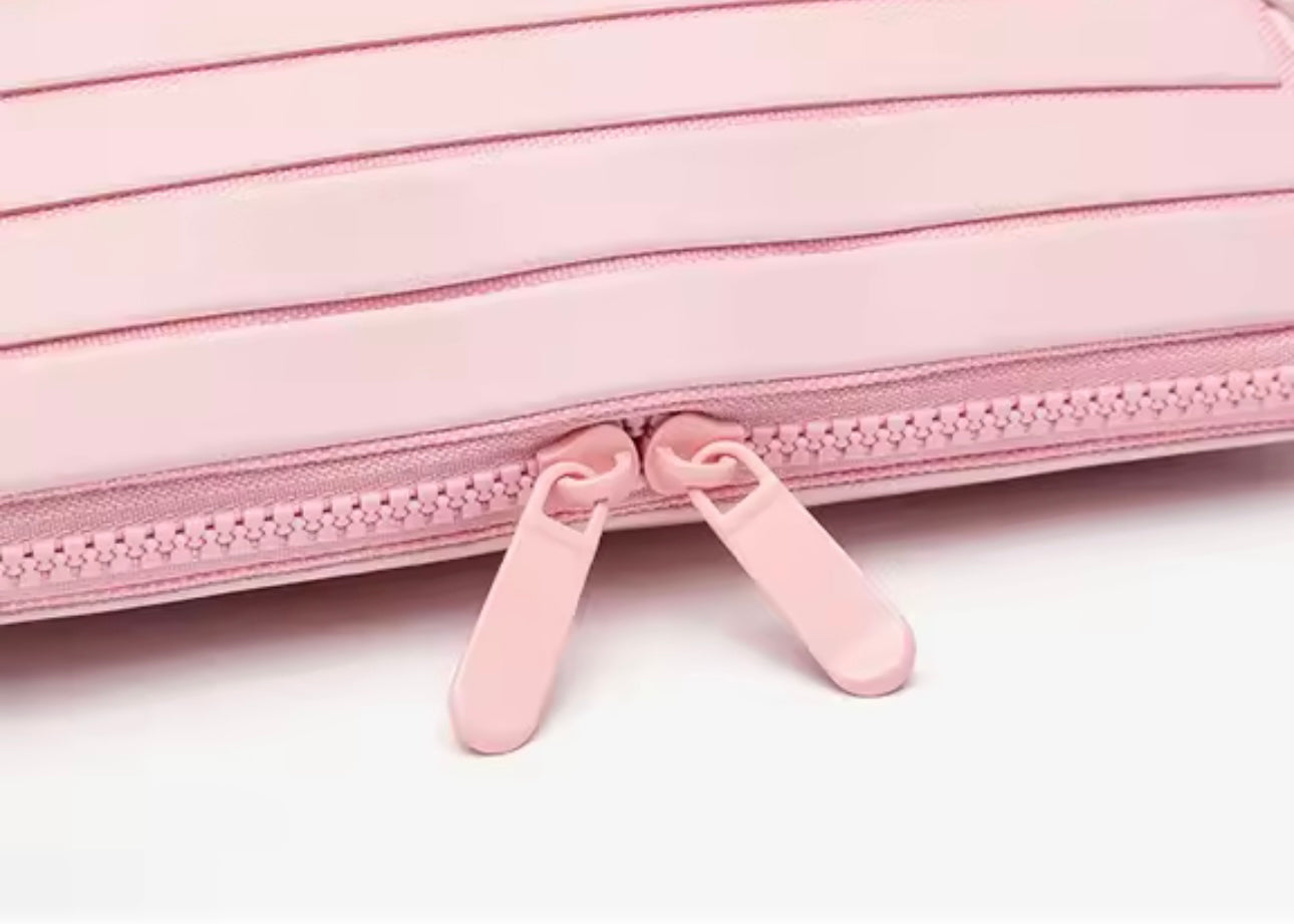 THE GRAB-ALL COMPACT FLEX CASE