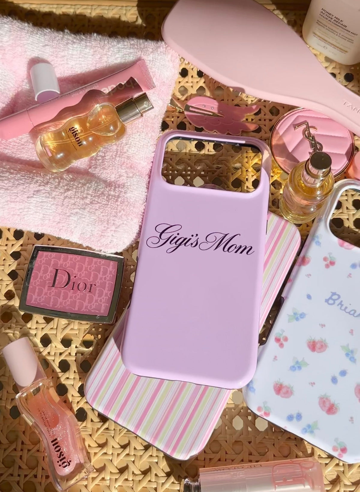 PERSONALIZED PINK CLASSIC CUSTOM MOM NAME PHONE CASE