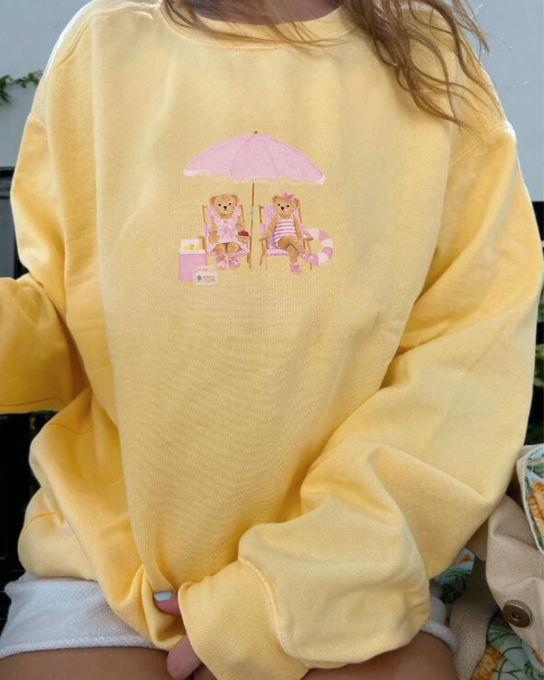 YELLOW BEACH BESTIES CREWNECK