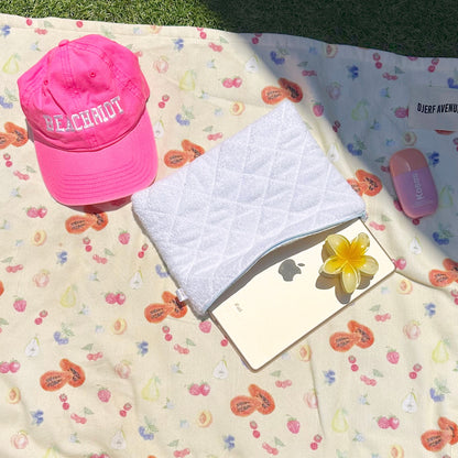 WHITE TEDDY IPAD SLEEVE-AYJAY