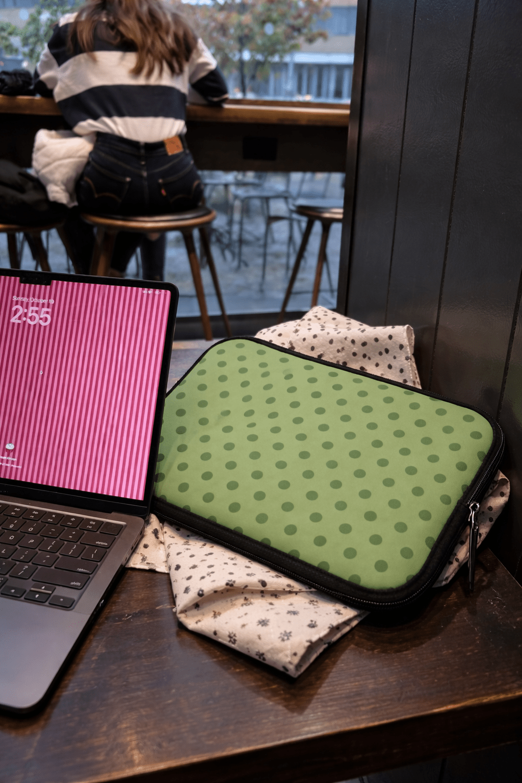 Olive polka dot neoprene sleeve with black zipper