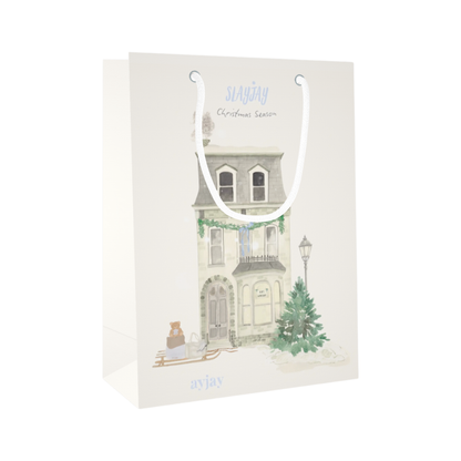 THE HOLIDAY TEDDY BEAR + GIFT BAG