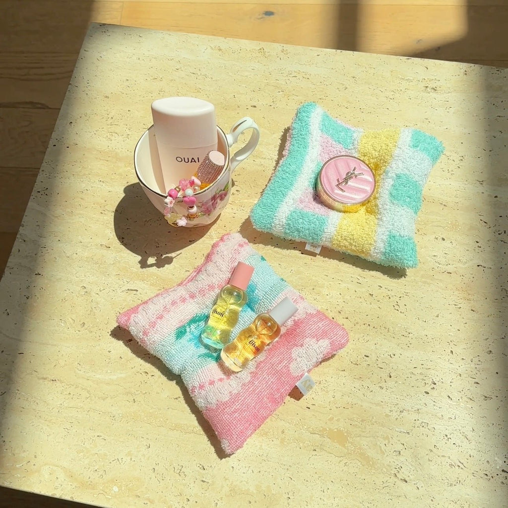 Vintage teddy pink & blue cloud coaster set: teal and yellow cloud with pink round lid
