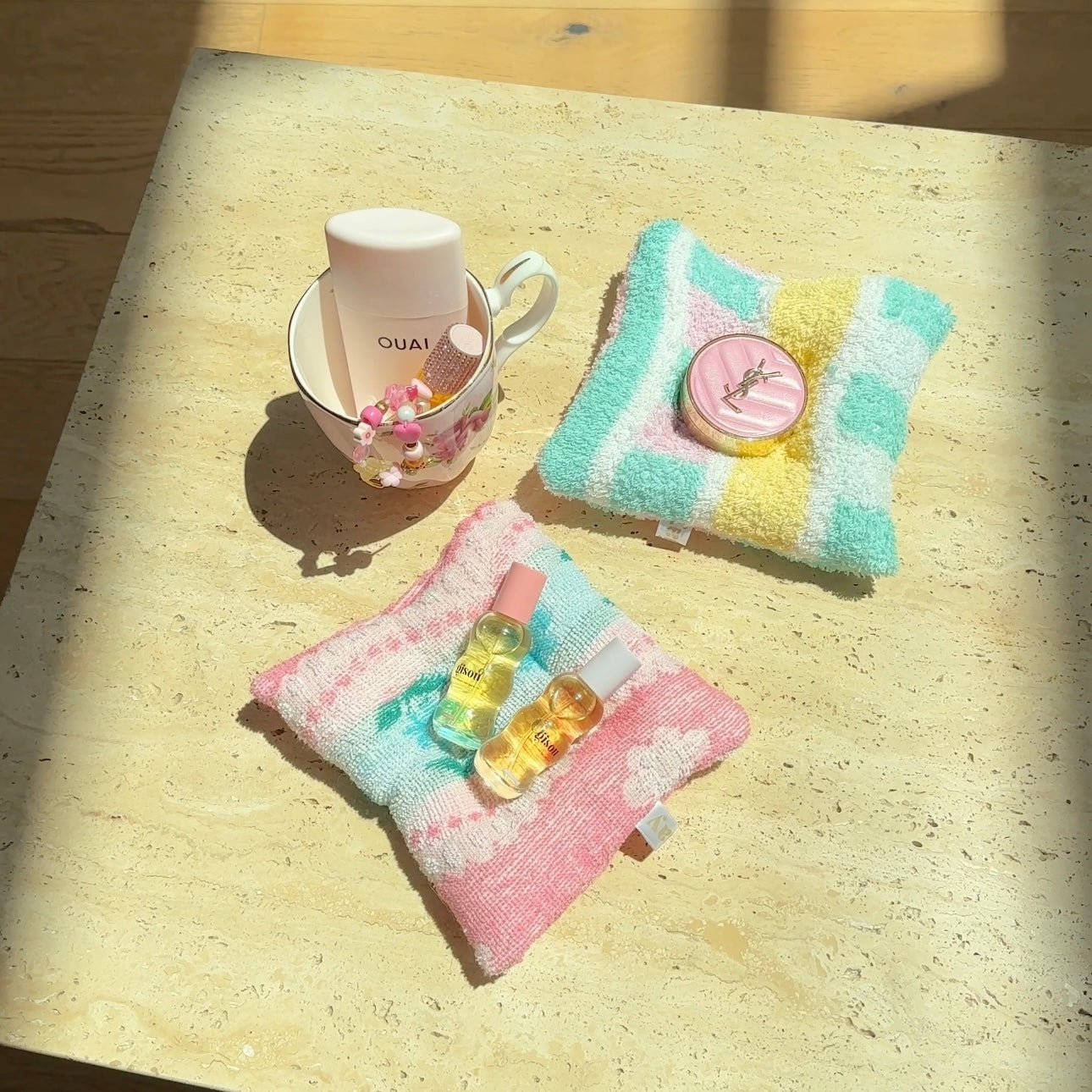 Vintage teddy pink & blue cloud coaster set: teal and yellow cloud with pink round lid