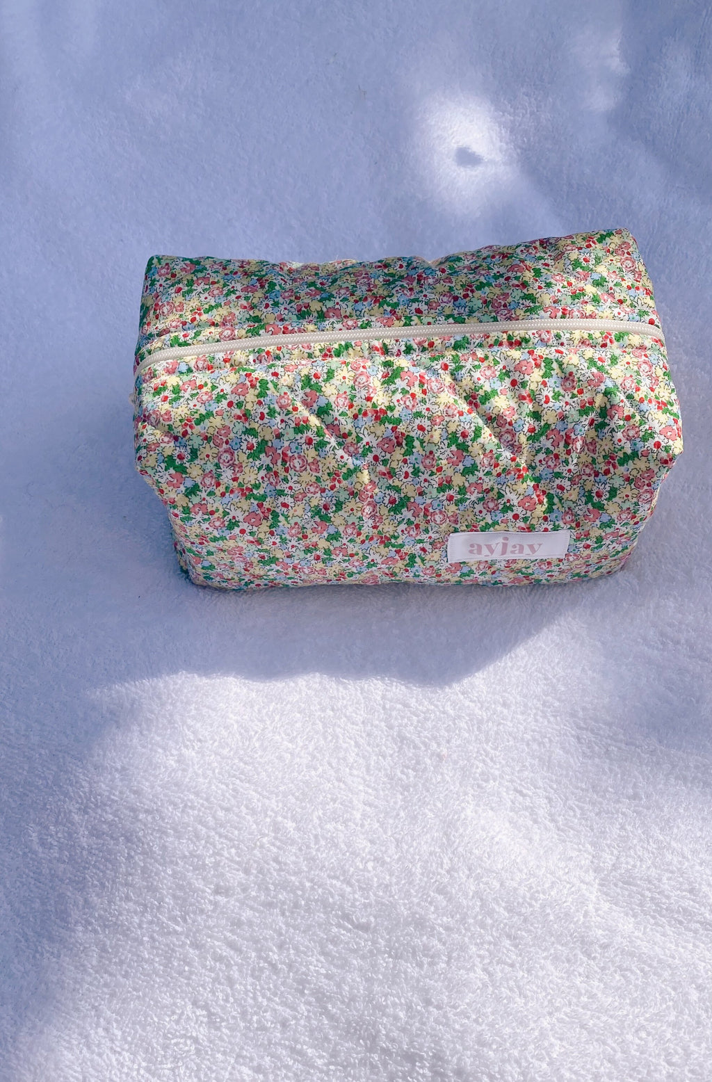 GREEN FLORAL MAKE-UP BAG-AYJAY