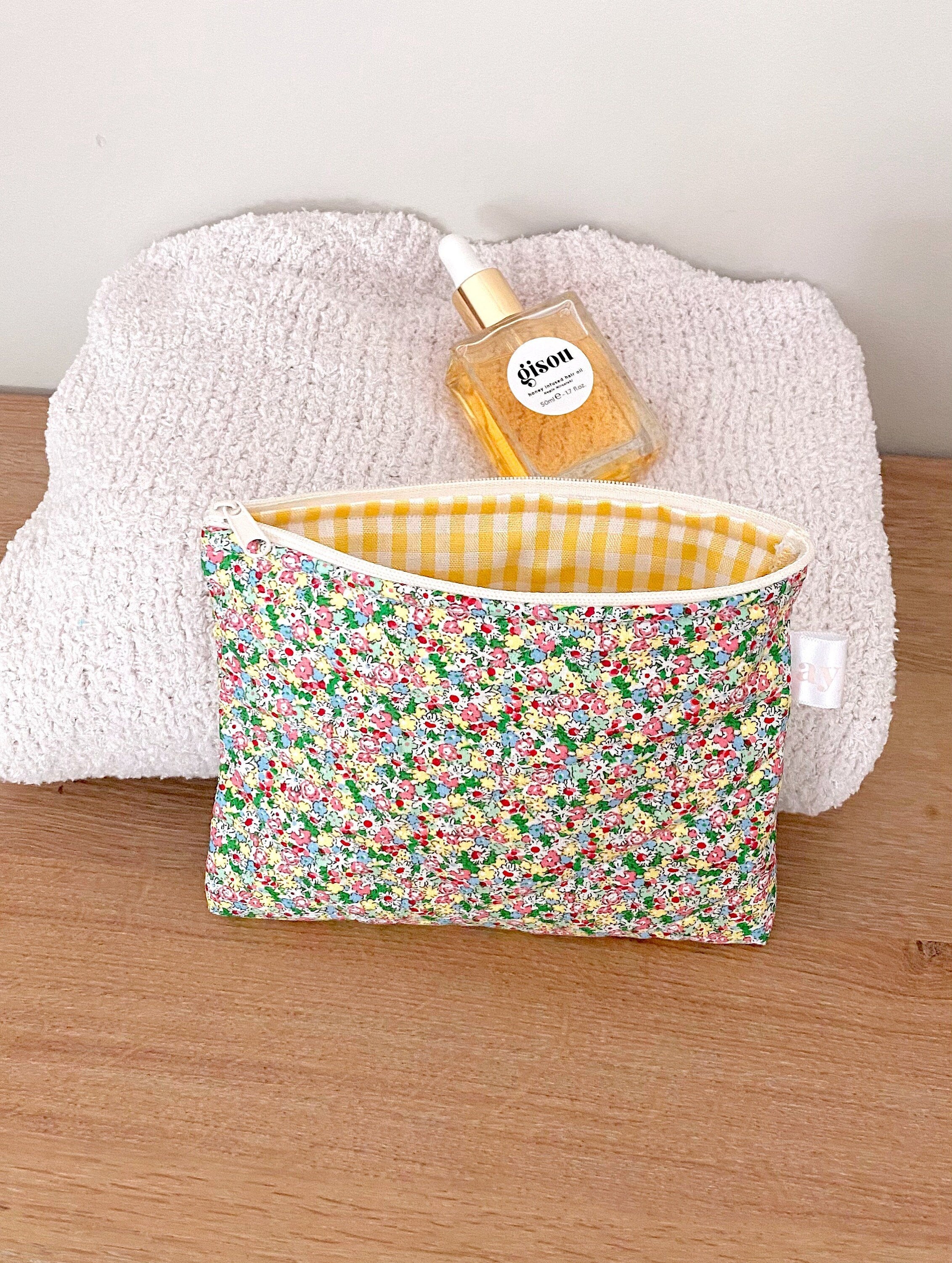 GREEN FLORAL POUCH-AYJAY