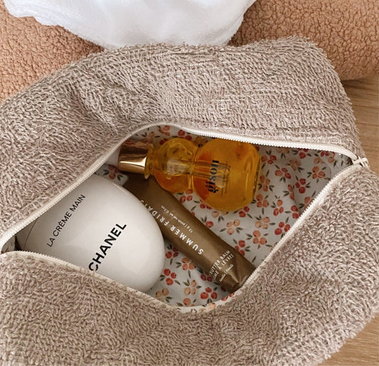 BROWN TEDDY MAKE-UP BAG-AYJAY