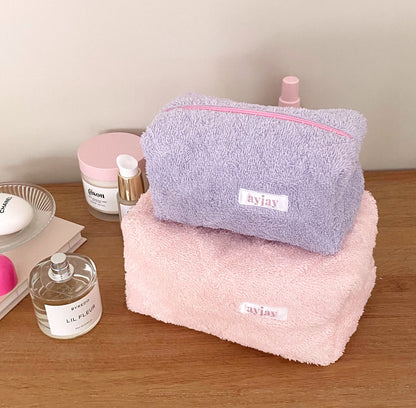 BABY PINK TERRYCLOTH CUTE FUZZY MAKEUP TRAVEL BAG