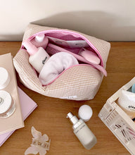 Load image into Gallery viewer, BEIGE GINGHAM
