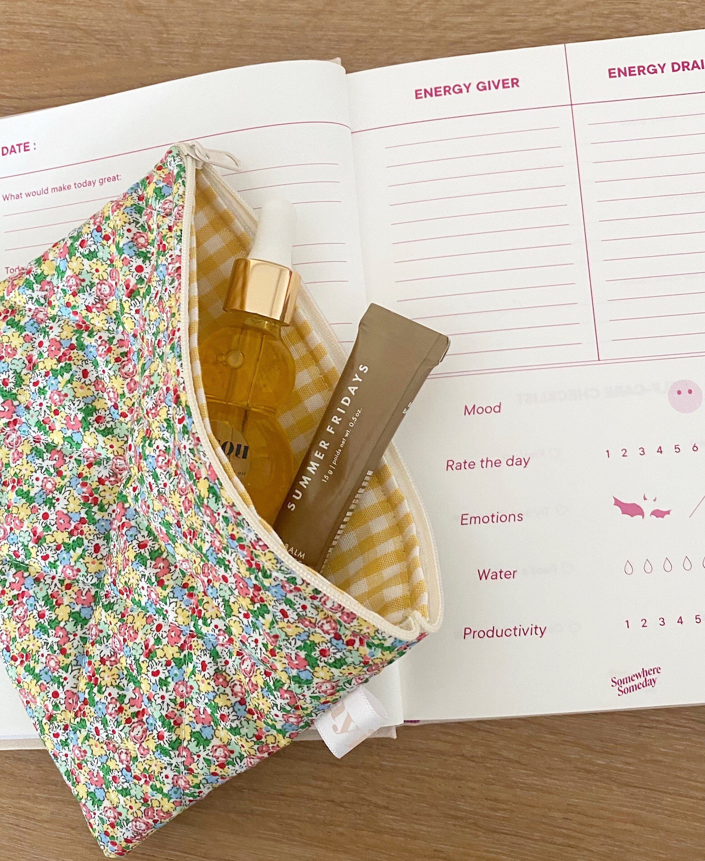 GREEN FLORAL POUCH-AYJAY