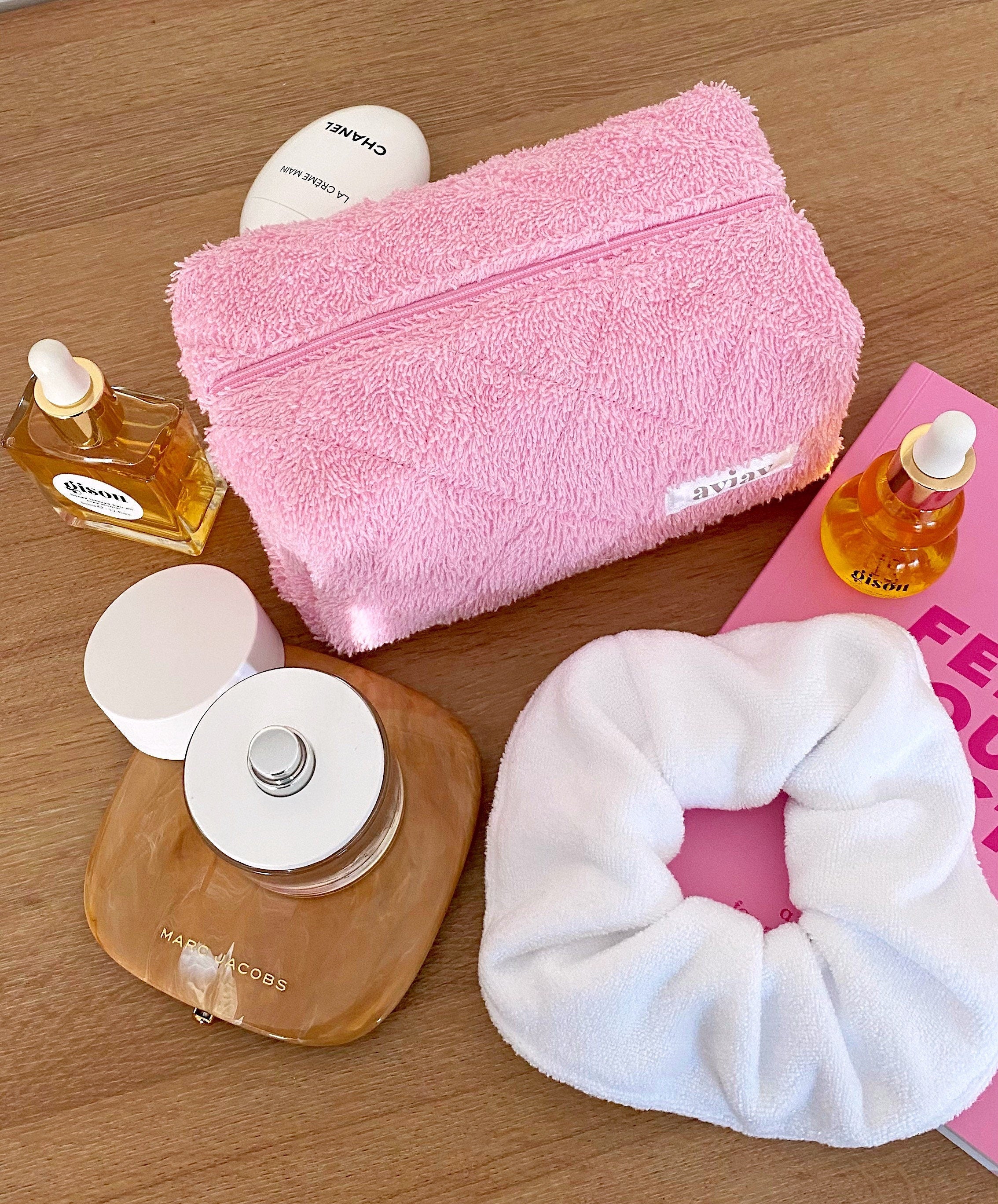 CUTE PINK FUZZY TERRYCLOTH MAKEUP TOILETRY TRAVEL BAG