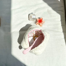 Load image into Gallery viewer, CREAM SOFT TEDDY FLORAL
