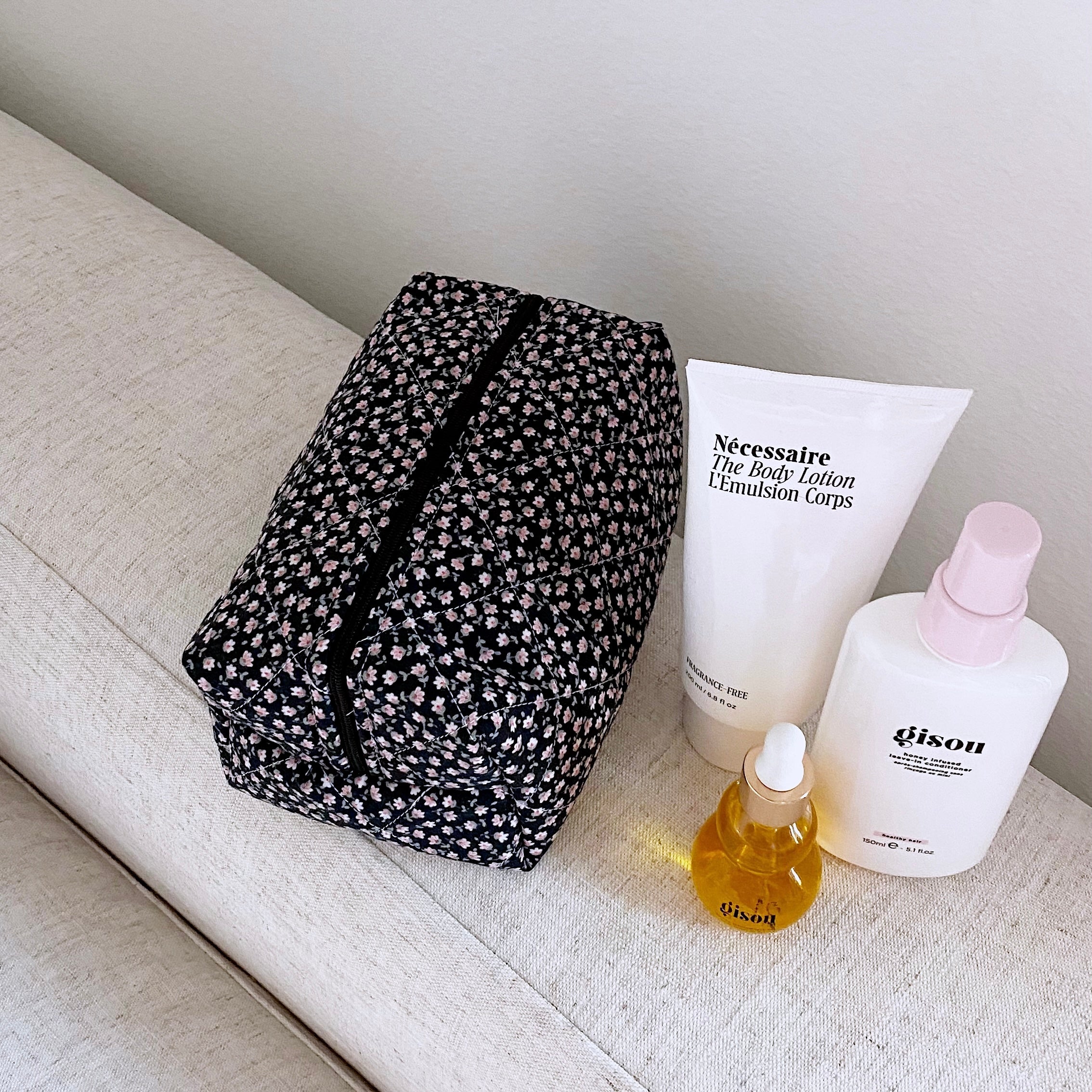 BLACK FLORAL MAKEUP COSMETICS BAG