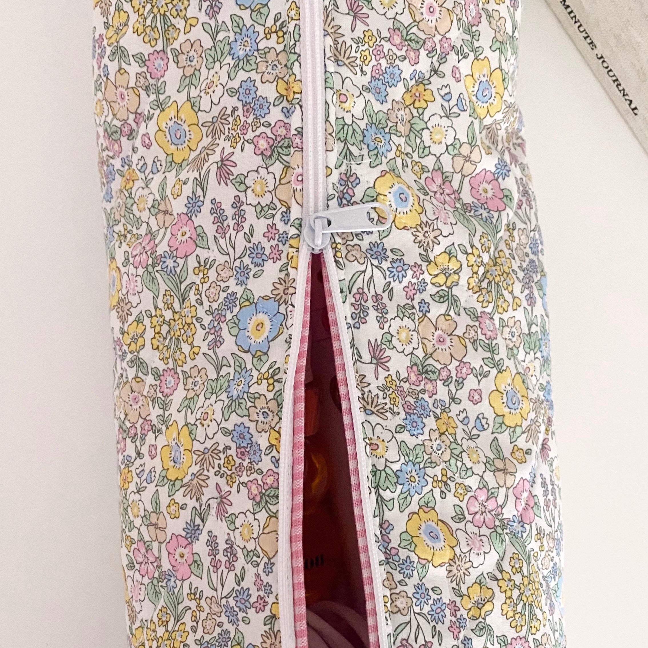 VINTAGE PASTEL FLORAL HAIRTOOL BAG-AYJAY