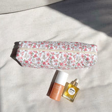 Load image into Gallery viewer, CREAM PINK FLORAL PENCIL CASE
