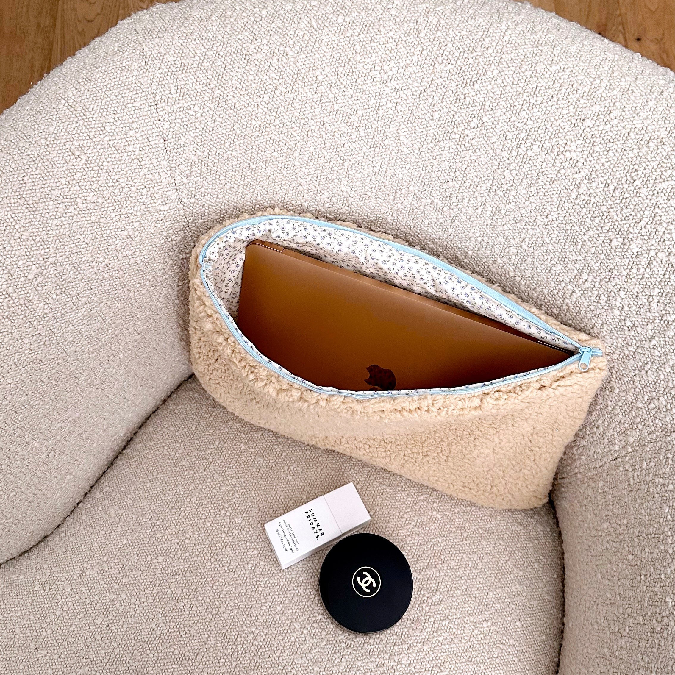 CAMEL SOFT TEDDY LAPTOP SLEEVE-AYJAY