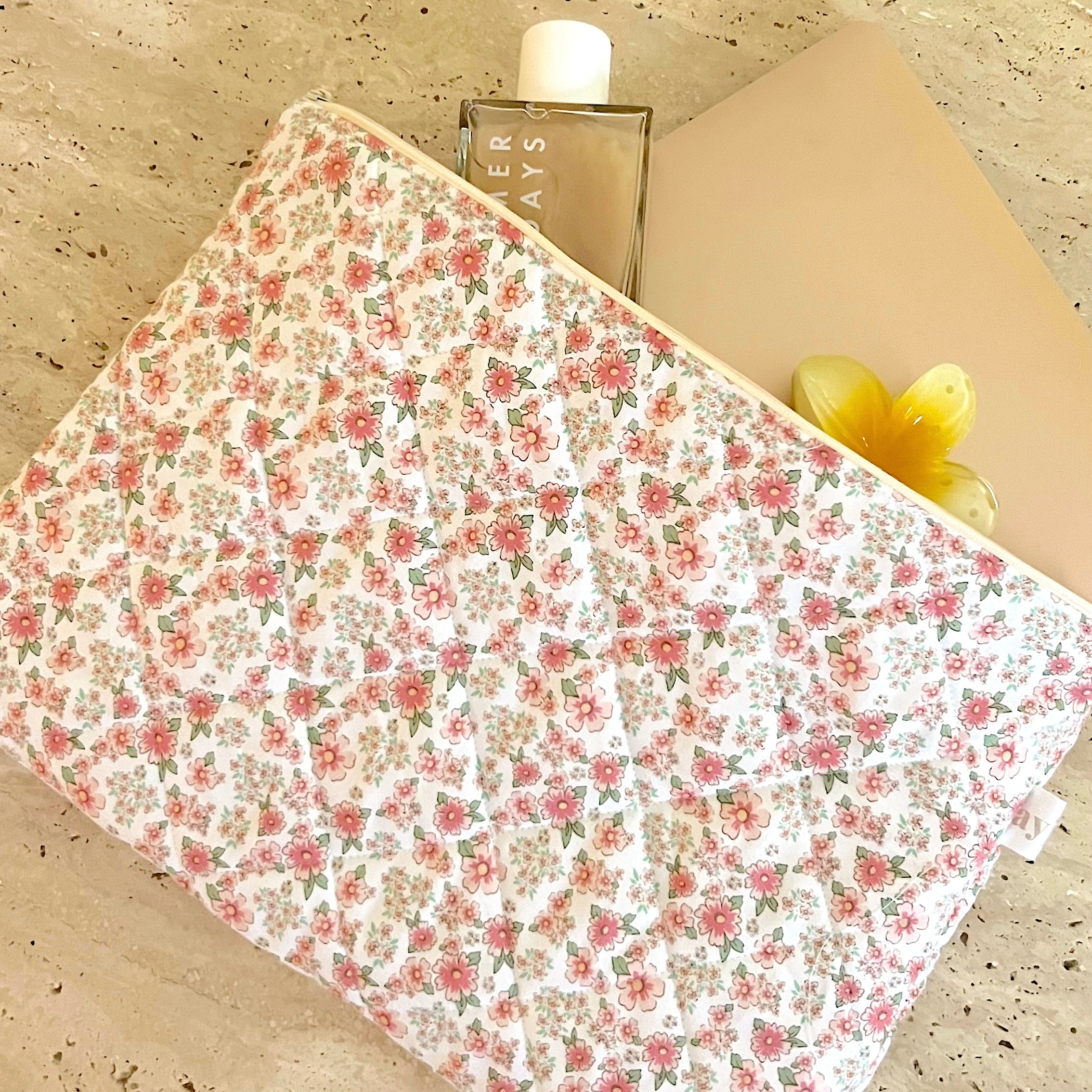 CREAM PINK LAPTOP SLEEVE-AYJAY