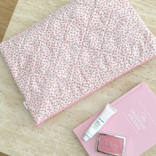 Load image into Gallery viewer, PINK FLORAL LAPTOP SLEEVE
